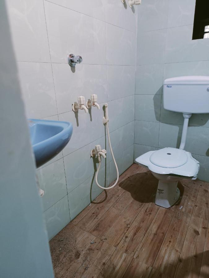 Terrace Garden & Unique 1 Bedroom Ac Rental Unit In Haldia الغرفة الصورة